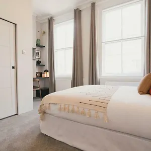 4* Affittacamere D8 - Shoreditch